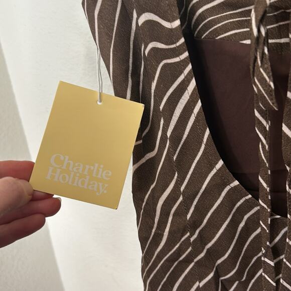 $110 Charlie Holiday Allora Lola Printed Mini Slip Dress NEW Size 6 - Picture 10 of 12